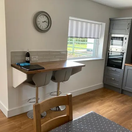 No. 21 An T'oileán Сasa de vacaciones Knights Town